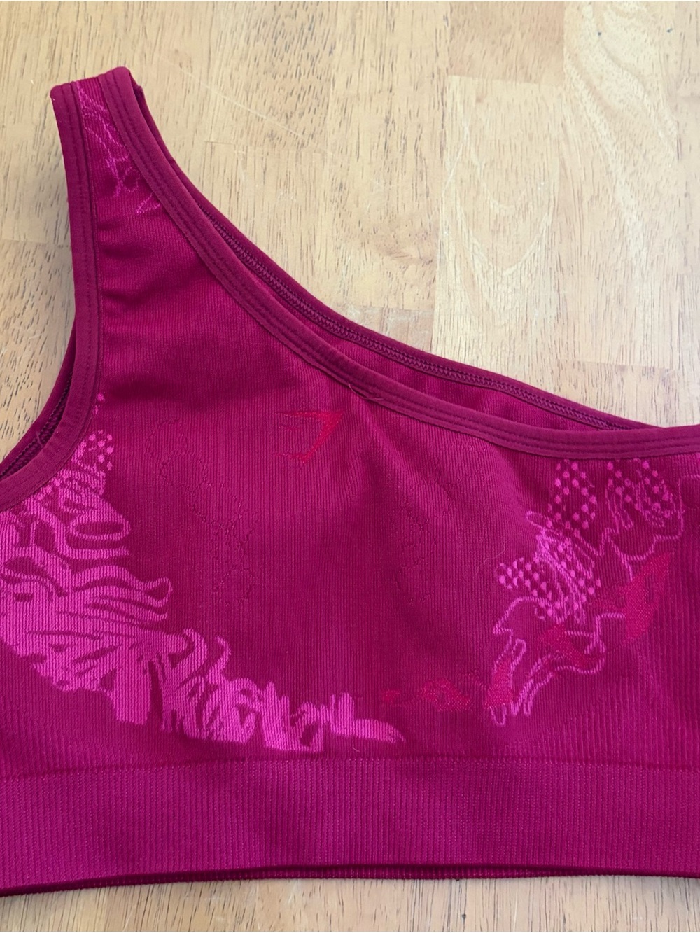 Gymshark One-Shoulder Sports Bra - Raspberry Pink - Picture 2 of 3